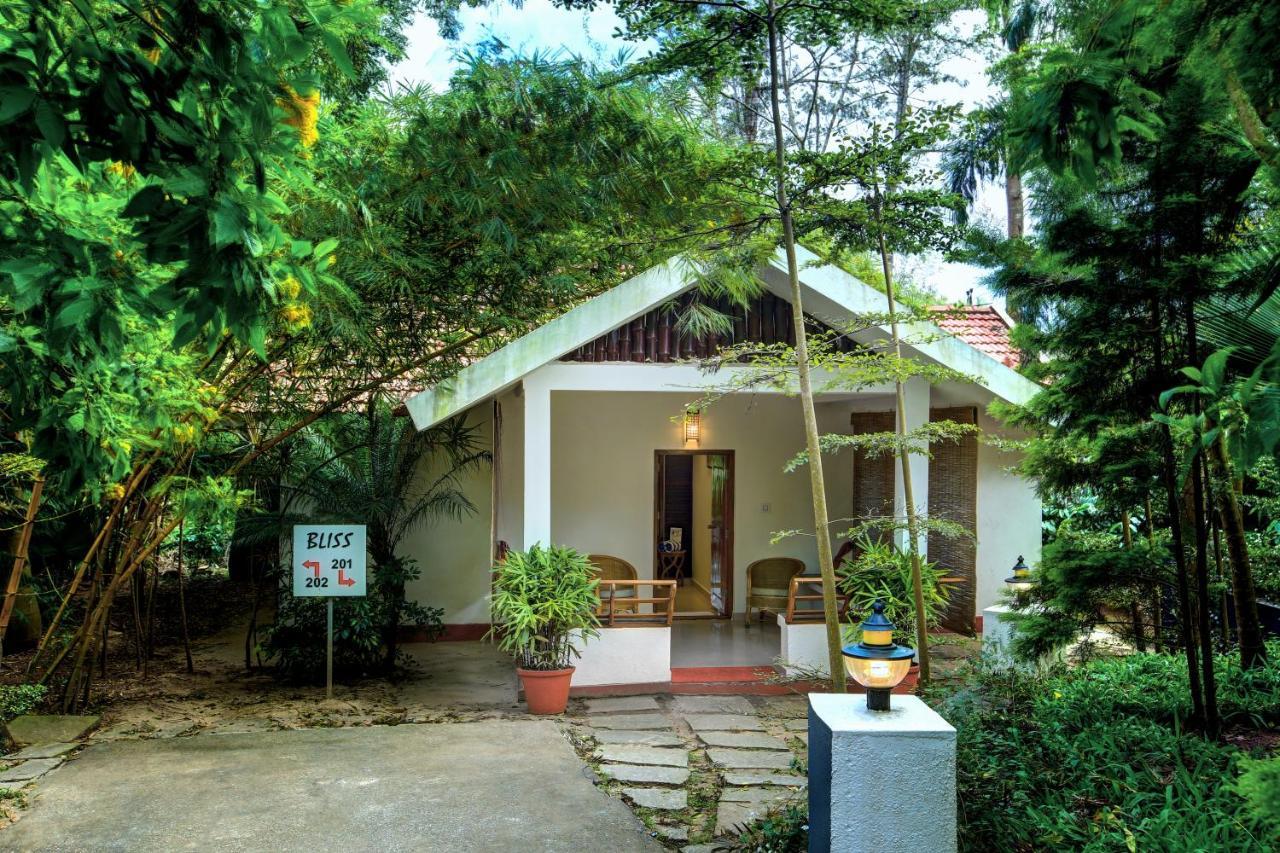 Gokulam Grand Resort & Spa, Coorg Kushalnagar Exterior photo