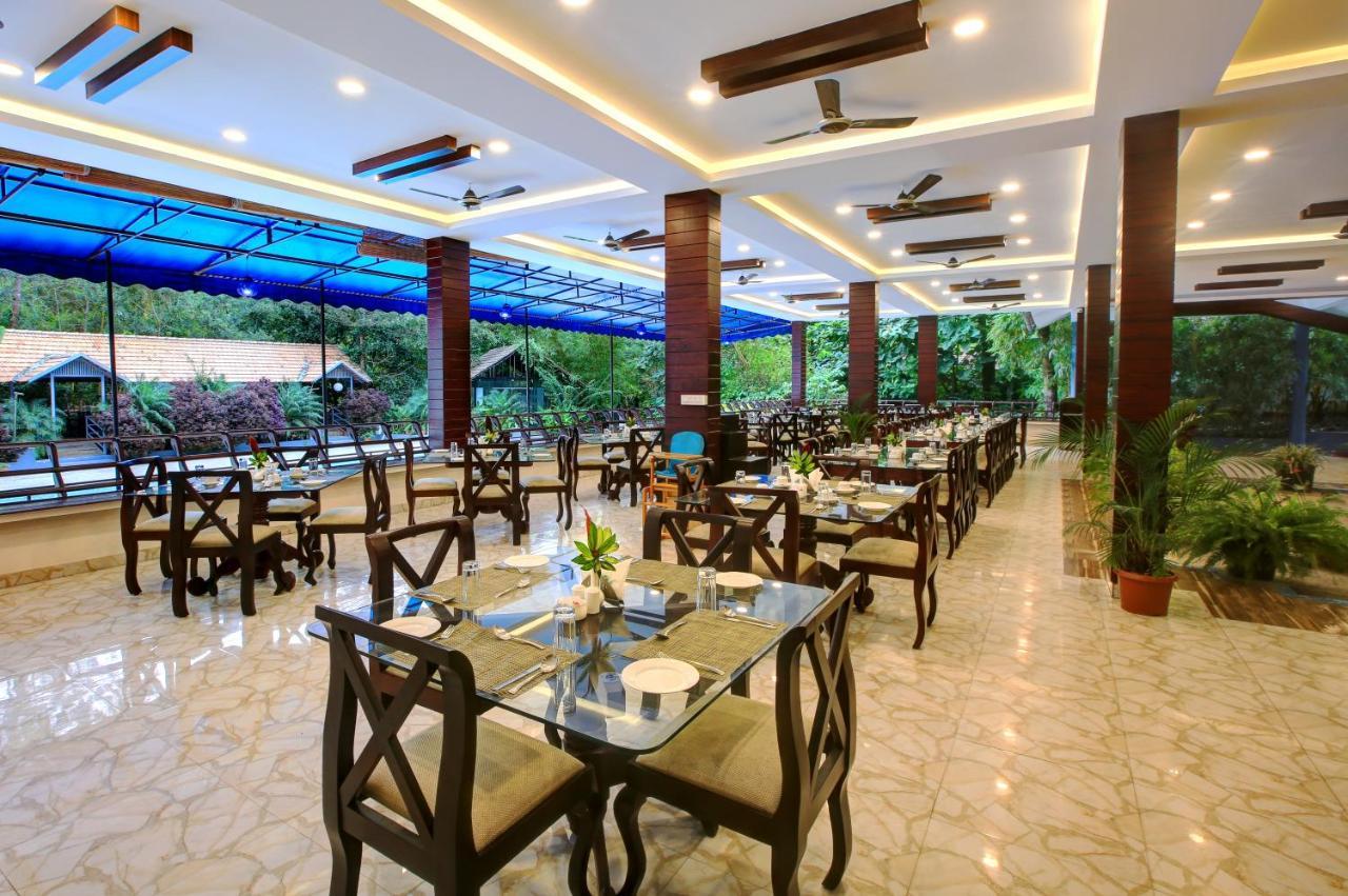 Gokulam Grand Resort & Spa, Coorg Kushalnagar Exterior photo