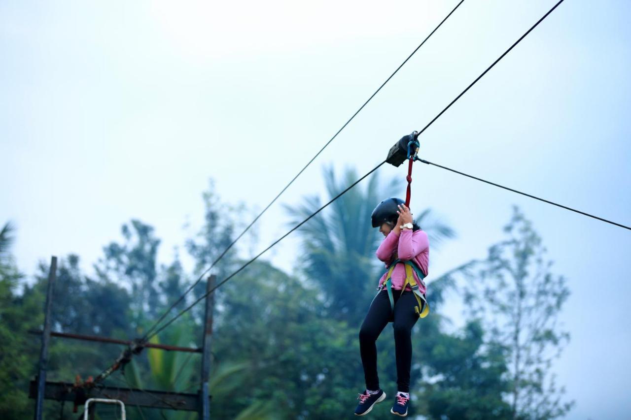 Gokulam Grand Resort & Spa, Coorg Kushalnagar Exterior photo