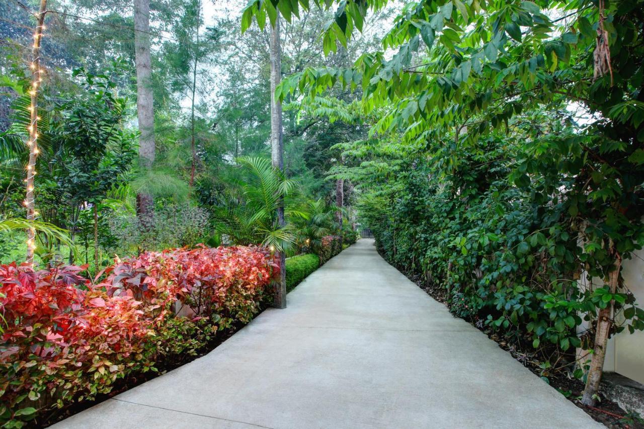Gokulam Grand Resort & Spa, Coorg Kushalnagar Exterior photo
